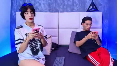 sofia and bryan online show from 12.13.25