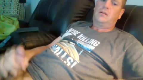 Snapshot of lovetocum37 chatting on 10.09.25 lovetocum37 online show from 10.09.25