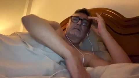 LovetoLick online show from 01.08.25