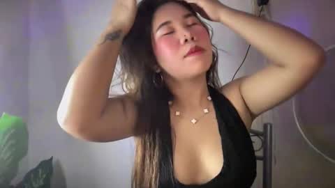 Snapshot of loveymerry chatting on 03.02.26 merry online show from 03.02.26