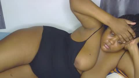 Snapshot of loveytiana chatting on 03.16.26 loveytiana online show from 03.16.26