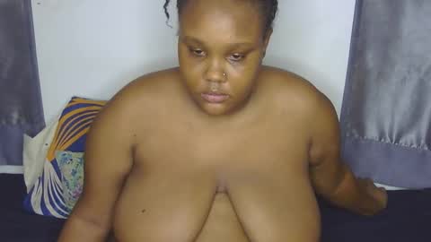 Snapshot of loveytiana chatting on 03.23.26 loveytiana online show from 03.23.26