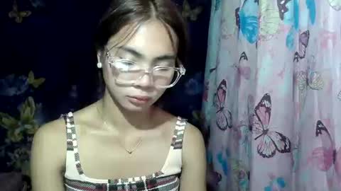 loving_rhean online show from 06.19.26