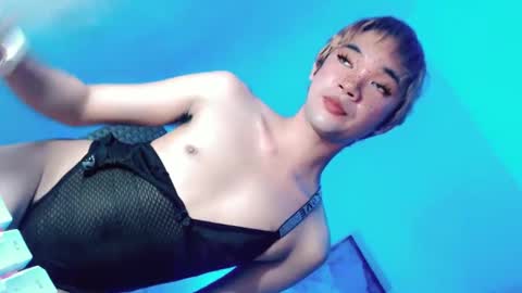 Snapshot of lovingmonaru969 chatting on 01.14.25 Lovingmonaru969 online show from 01.14.25