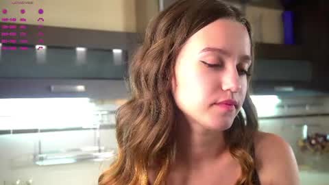 Emilia online show from 07.28.26