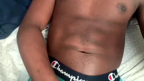 Snapshot of lowlife225 chatting on 12.19.24 lowlife225 online show from 12.19.24