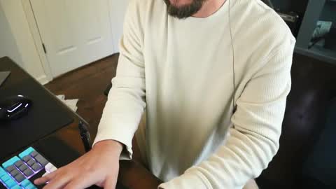 Lee online show from 12.02.24