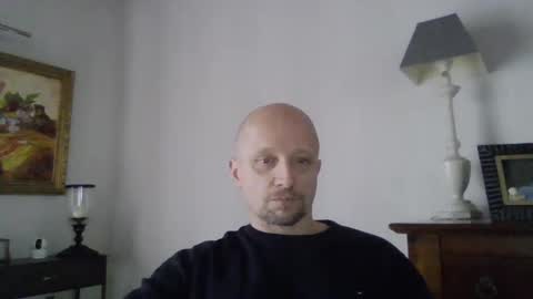 Snapshot of lrda49 chatting on 02.07.25 Espigle online show from 02.07.25