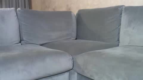 Luana Dess online show from 12.20.25