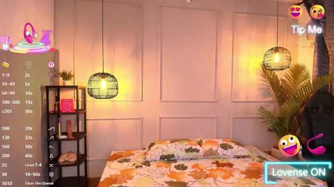 lUAN online show from 02.24.26