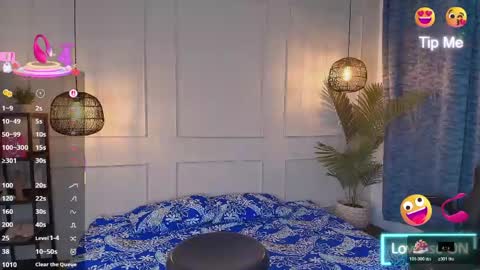 lUAN online show from 04.14.26