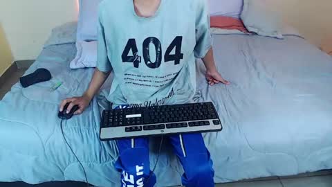 Snapshot of lubli_thodez chatting on 04.29.26 lubli_thodez online show from 04.29.26