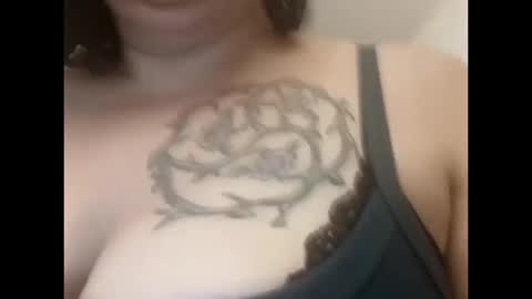 Snapshot of luca_brasi420 chatting on 10.14.25 luca_brasi420 online show from 10.14.25