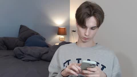 Snapshot of lucacharm chatting on 02.14.25 lucacharm online show from 02.14.25