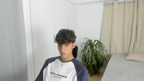 lucacosta19 online show from 05.08.26