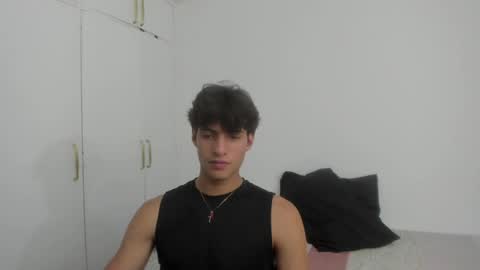 lucacosta19 online show from 06.08.26