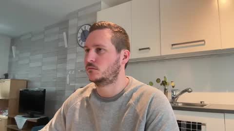 Lucas online show from 03.12.25