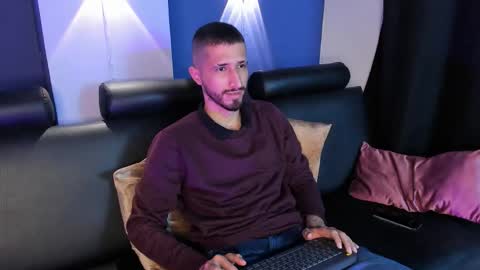 Snapshot of lucas4me chatting on 02.04.26 Lucas online show from 02.04.26