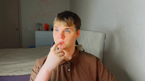 Lucas Gill online show from 02.08.26