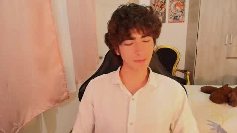 lucas_xo online show from 10.22.25