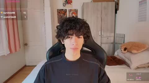 Snapshot of lucas_xo chatting on 05.25.26 lucas_xo online show from 05.25.26