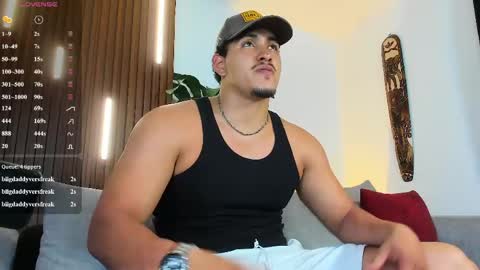 LUCA SANTOS online show from 05.12.26