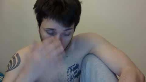 lucasbacon13 online show from 02.14.25