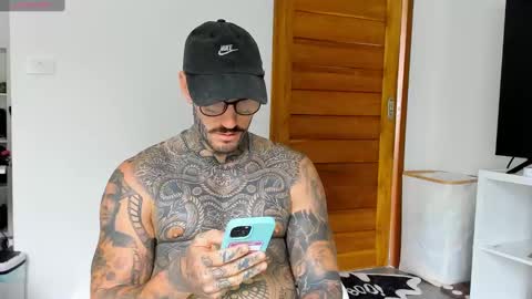 lucasexclusive online show from 10.08.25