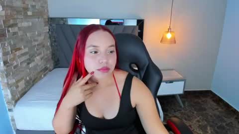 L u c i a  online show from 07.24.26