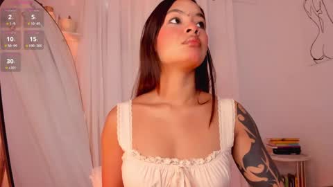 Lucia online show from 01.26.25