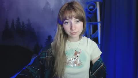 Snapshot of luciacam20 chatting on 12.16.24 Lucy online show from 12.16.24