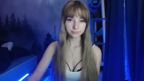 Snapshot of luciacam20 chatting on 12.16.24 Lucy online show from 12.16.24