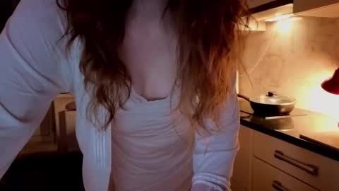 Lucia online show from 10.06.25