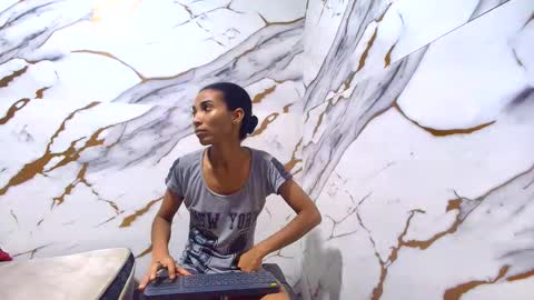 Luciana online show from 06.02.26