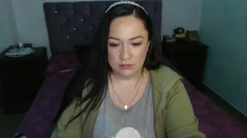 Snapshot of lucianahotty91 chatting on 02.28.25 luciana Diaz online show from 02.28.25