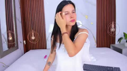 Snapshot of lucianasmith_ chatting on 05.28.26 Luci online show from 05.28.26