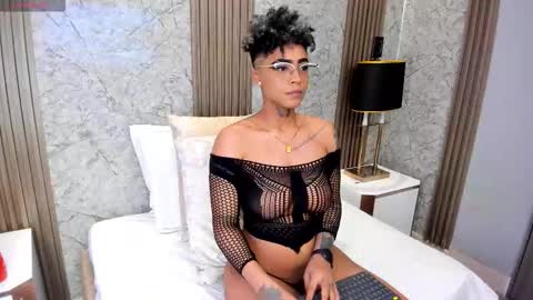 Snapshot of luciawallace chatting on 03.05.26 lucia wallace online show from 03.05.26