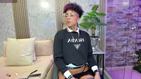Snapshot of luciawallace chatting on 07.01.26 lucia wallace online show from 07.01.26