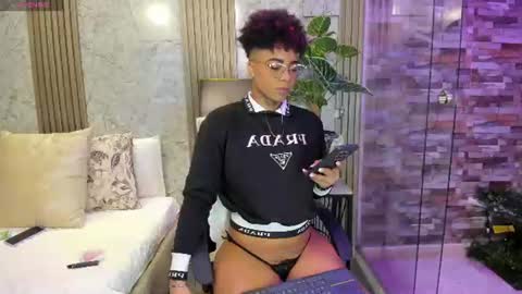 Snapshot of luciawallace chatting on 07.15.26 lucia wallace online show from 07.15.26