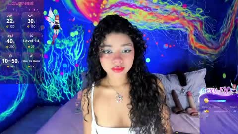Snapshot of lucie_petite chatting on 04.16.26 Lucie - online show from 04.16.26