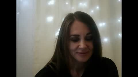 LucieMack online show from 10.20.25