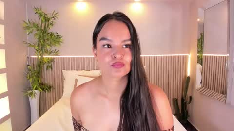 lucie online show from 03.25.26