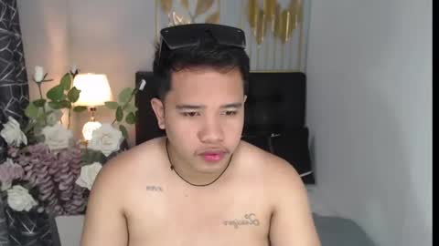 Snapshot of luciferhotcum chatting on 02.11.25 Luciferhotcum online show from 02.11.25