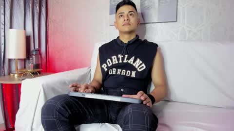 Leo online show from 02.08.25