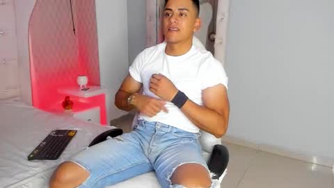 Leo online show from 02.14.26