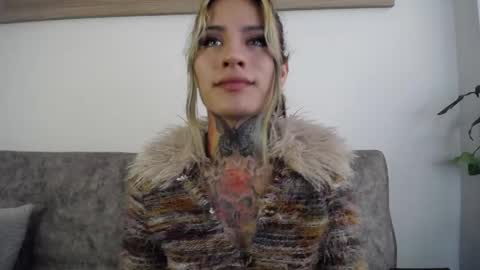 luciiana online show from 05.12.26