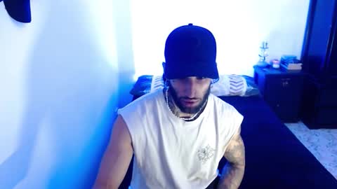 Snapshot of luciifer_hills chatting on 11.18.25 luciifer_hills online show from 11.18.25