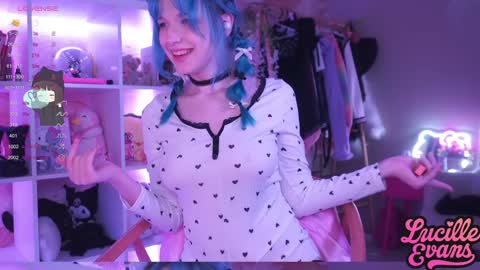 Lucy UwU online show from 01.31.25