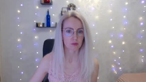 Snapshot of luckcristal chatting on 03.02.26 Arina online show from 03.02.26