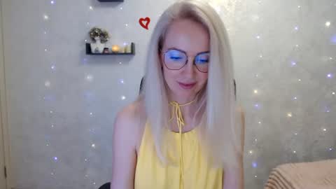 Snapshot of luckcristal chatting on 06.13.26 Arina online show from 06.13.26
